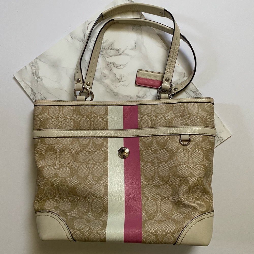 Coach Chelsea Heritage Pink and Tan . F14477 tote bag. - Picture 1 of 10